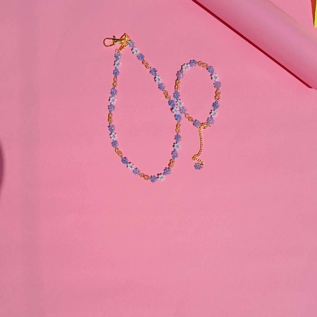 Bracelet with mobile Lanyard